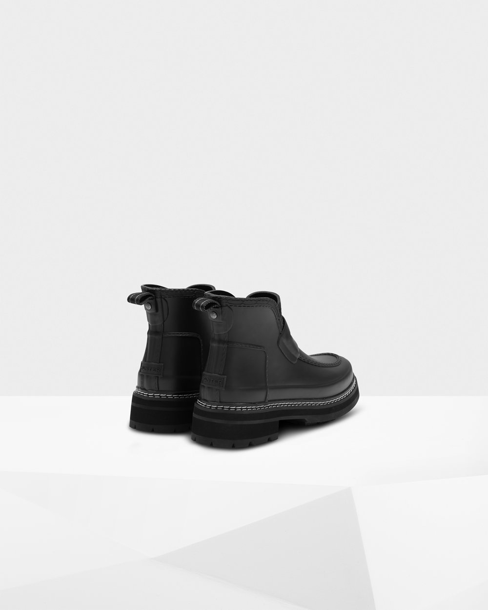 Botas Chelsea Hunter Feminina Pretas - Refined Stitch Detail Loafers - 21ZKBSOEP